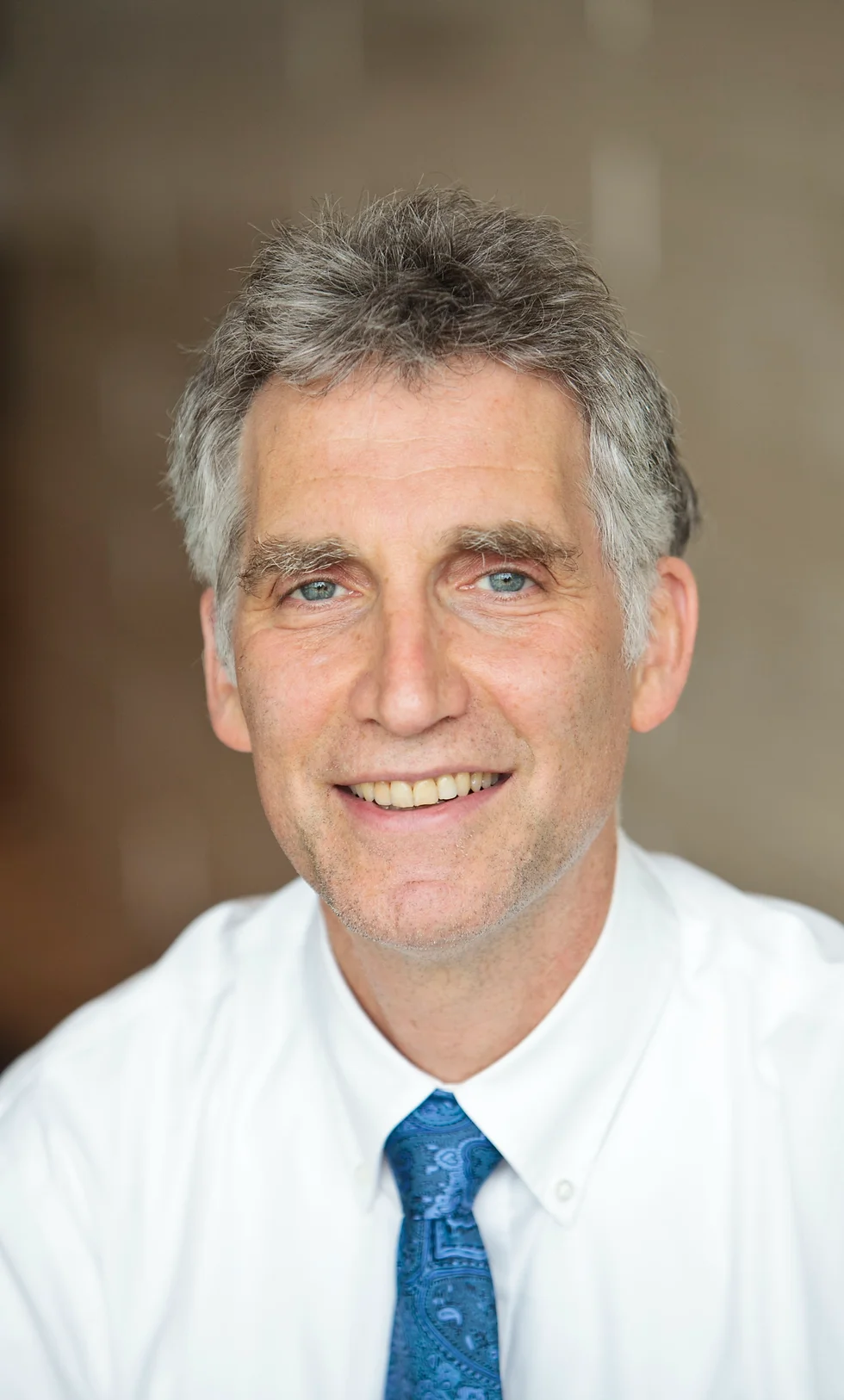 Dan Lukaczer