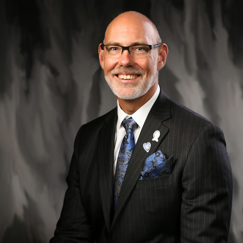 Dan Lyons