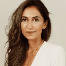 Nona Djavid